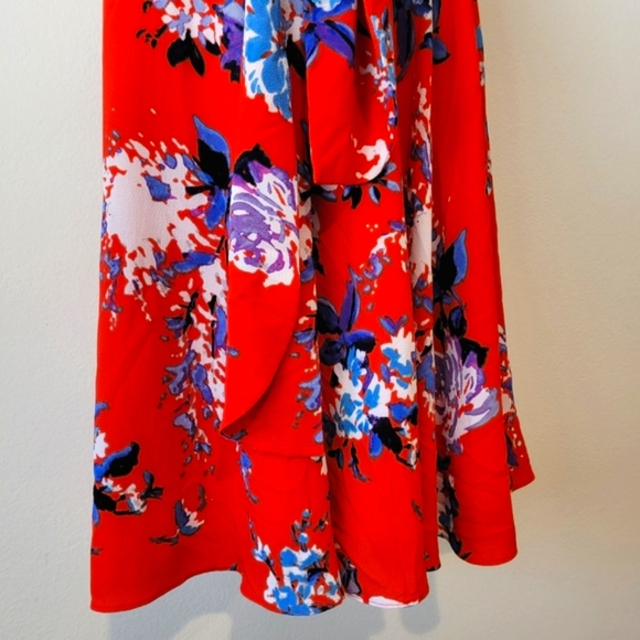 TAHARI Sleeveless Dress - Picture 4 of 12